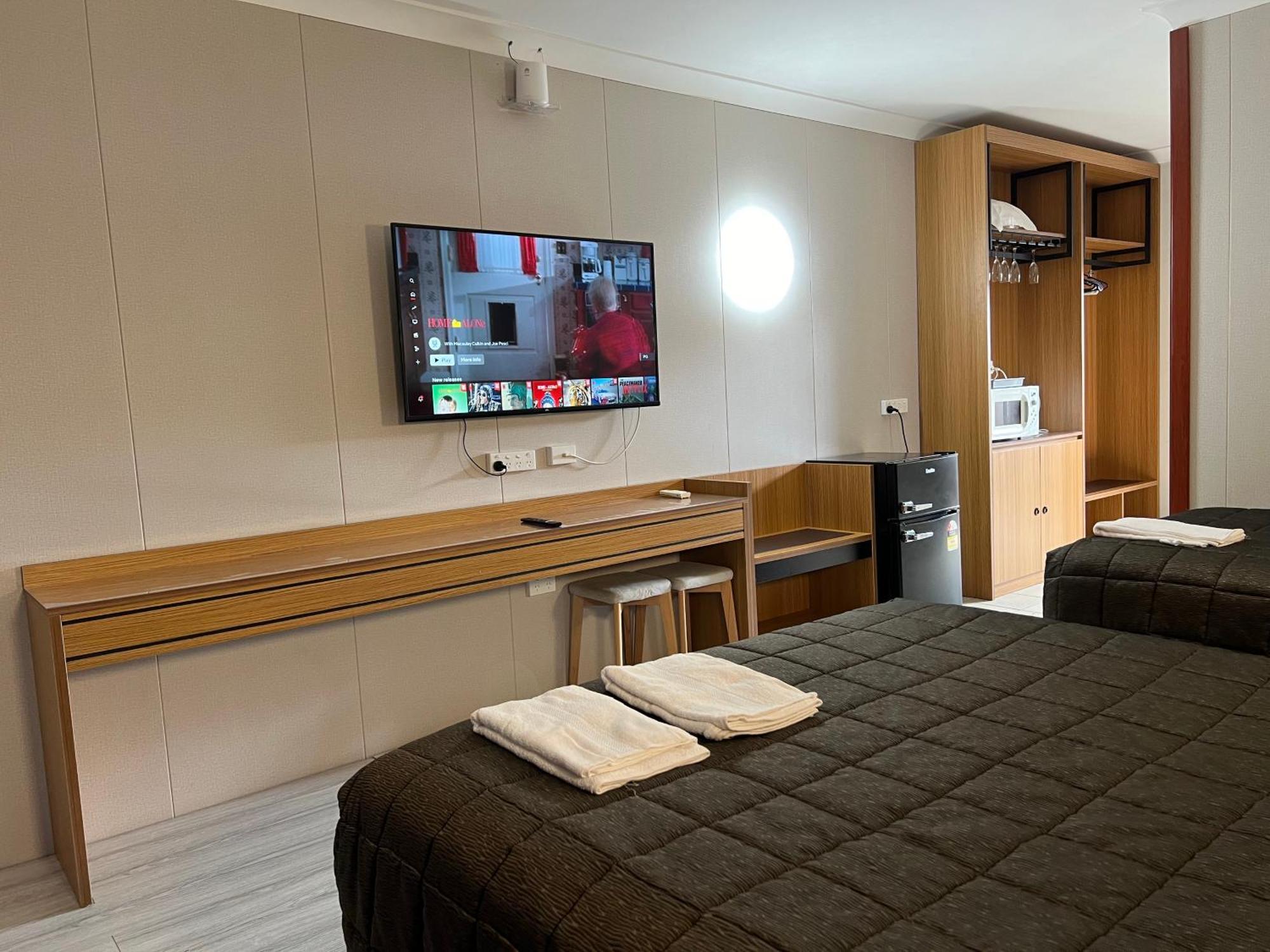 Central Jetty Motel Зе-Энтранс Экстерьер фото